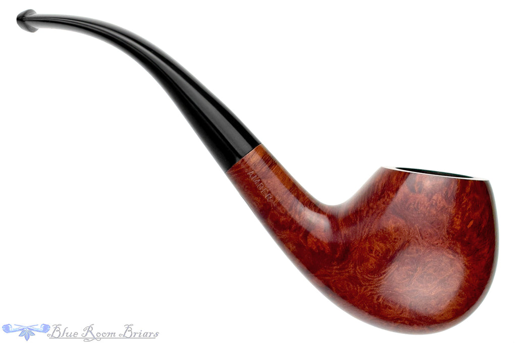Blue Room Briars is proud to present this Georg Jensen Amber Bent Apple Estate Pipe