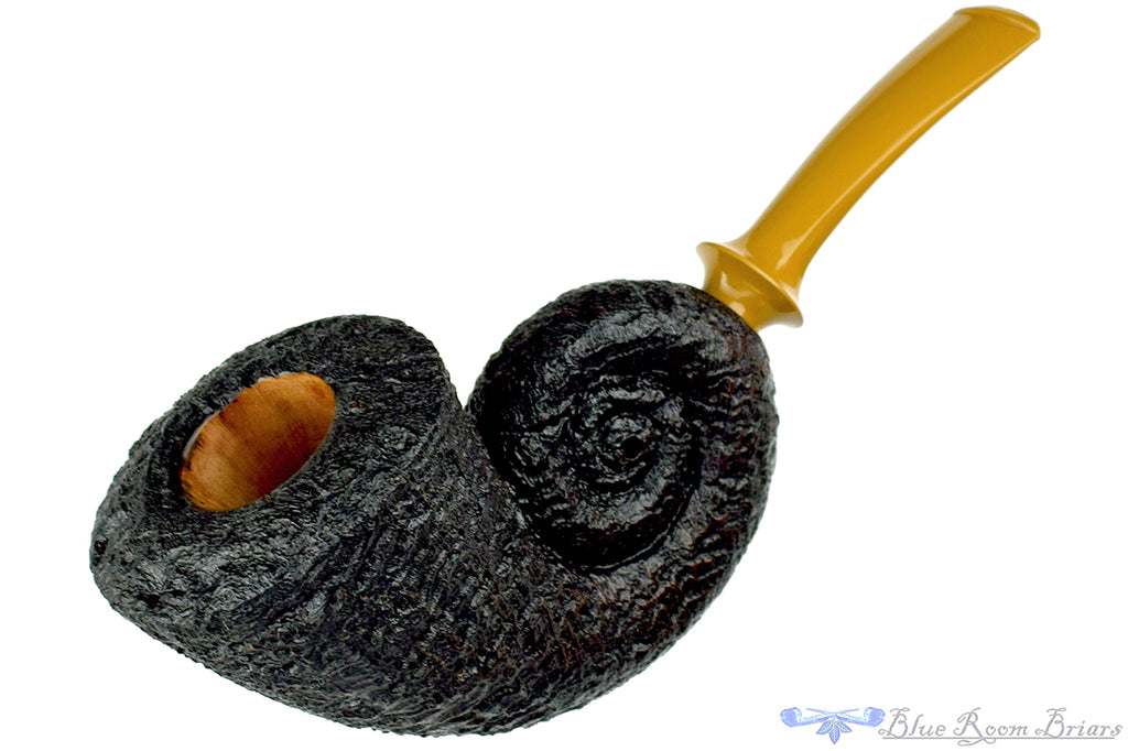 Blue Room Briars is proud to present this Bill Walther Pipe Ring Blast Nautilus