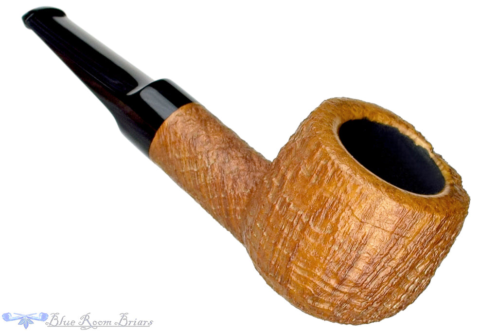 Blue Room Briars is proud to present this Joe Hinkle Pipe Ring Blast Pot with Plateau and Brindle