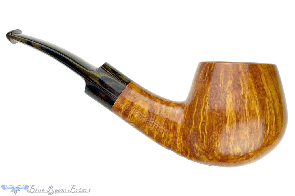 Blue Room Briars is proud to present this Brian Madsen Pipe Bent Apple with Brindle and Plateau