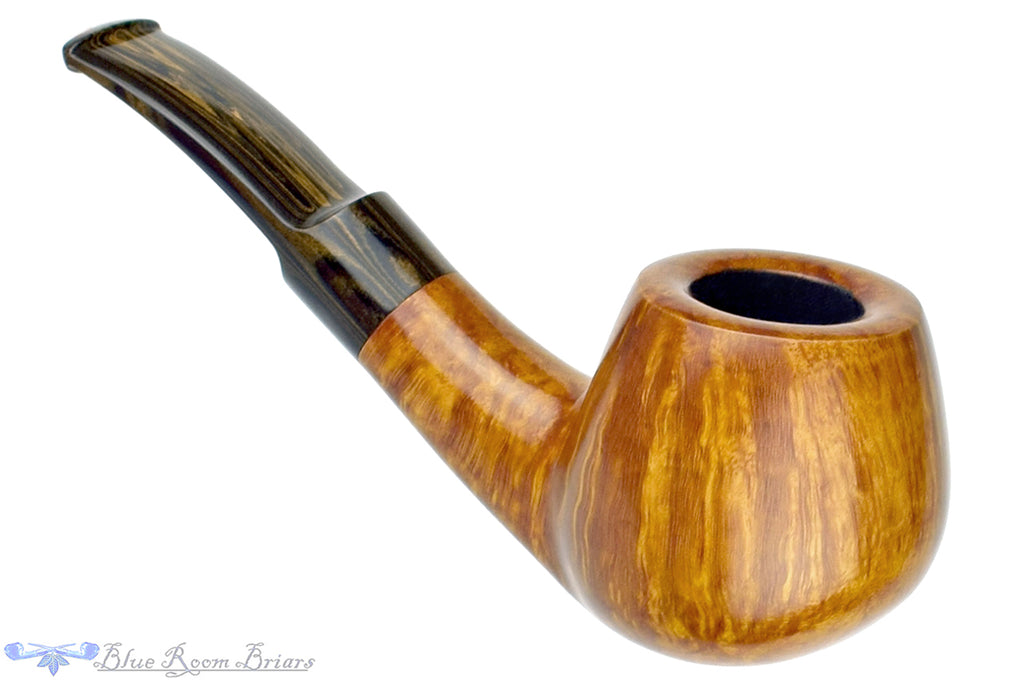 Blue Room Briars is proud to present this Brian Madsen Pipe Bent Apple with Brindle and Plateau