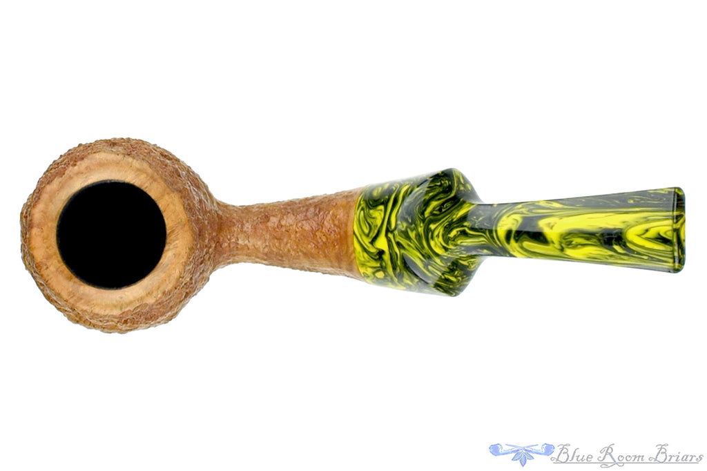 Blue Room Briars is proud to present this Nate King Pipe 692 Bent Ring Blast Geometric Egg with Eldritch Brindle