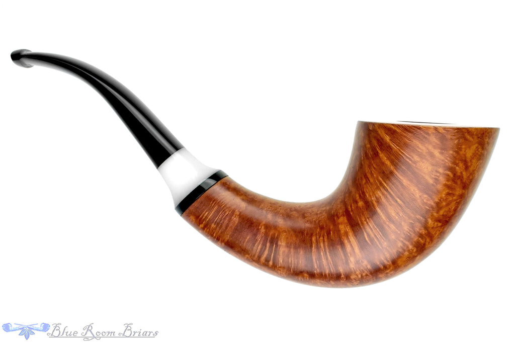 Blue Room Briars is proud to present this Dr. Bob Pipe (H) Large Horn with Acrylic