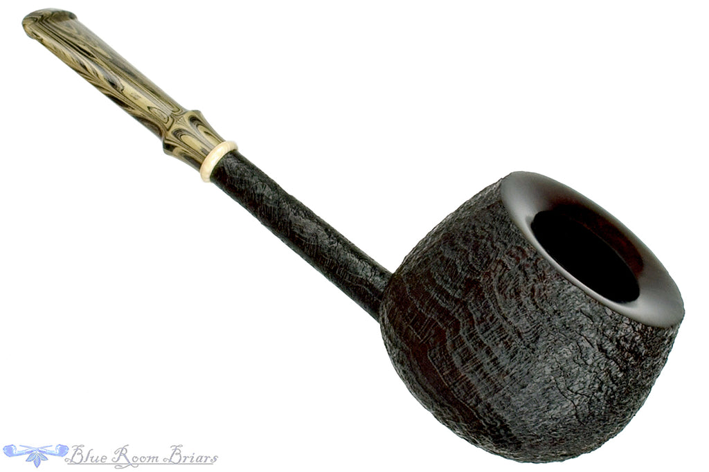 Blue Room Briars is proud to present this Scottie Piersel Pipe "Scottie" Sandblast Tomato with Ivorite and Brindle