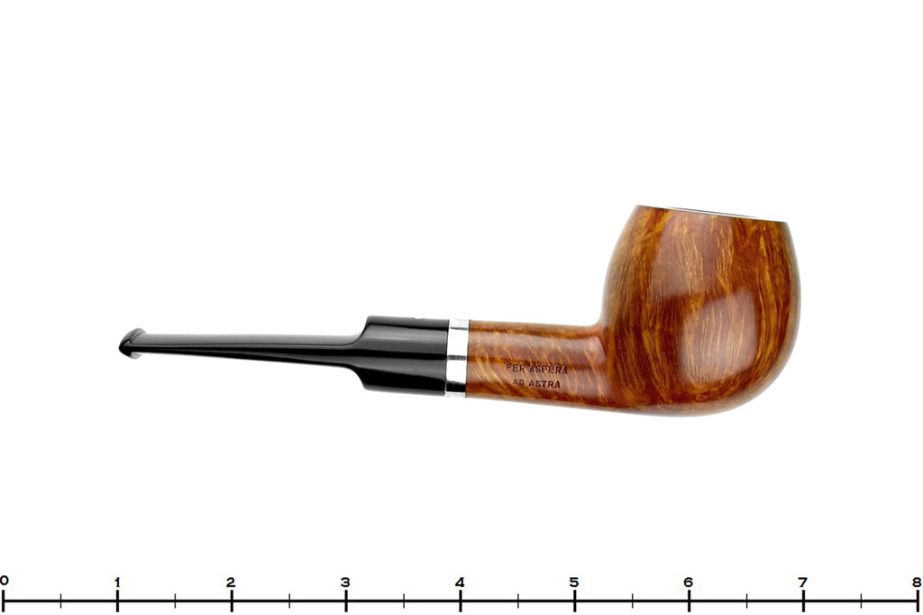 Blue Room Briars is proud to present this Ser Jacopo Apple L2 (9mm Filter) with Silver Estate Pipe