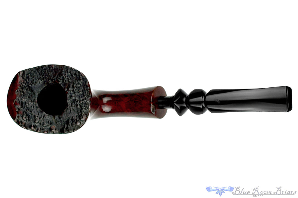 Blue Room Briars is proud to present this Nørding Smooth Bent Freehand with Plateau Estate Pipe