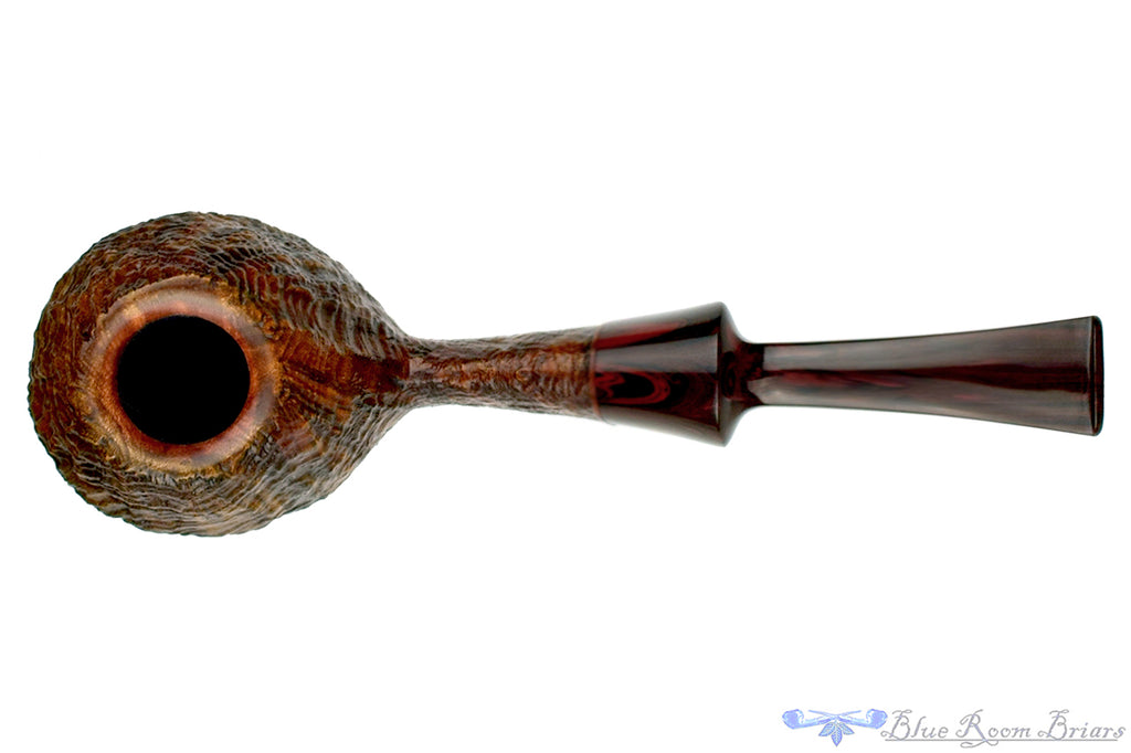 Blue Room Briars is proud to present this Nate King Pipe 778 Ring Blast Risus with Brindle