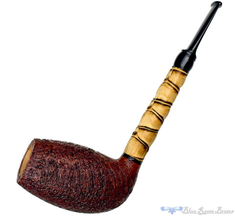 Blue Room Briars is proud to present this Doug Finlay Pipe Sandblast Large Egg with Buddha Bamboo