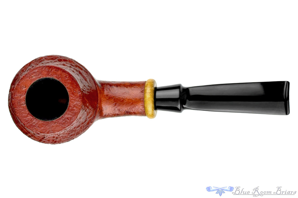 Blue Room Briars is proud to present this Bonsai Pipe by Tobias Höse Sandblast Rhodesian with Wood Ring