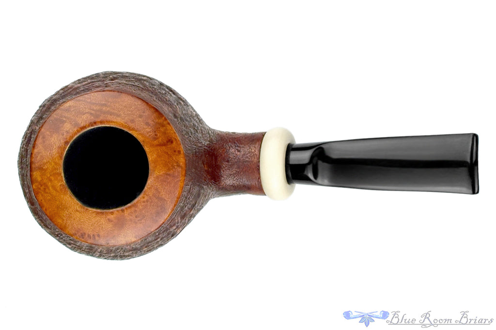 Blue Room Briars is proud to present this Bonsai Pipe by Tobias Höse Sandblast Cannonball with Ivorite