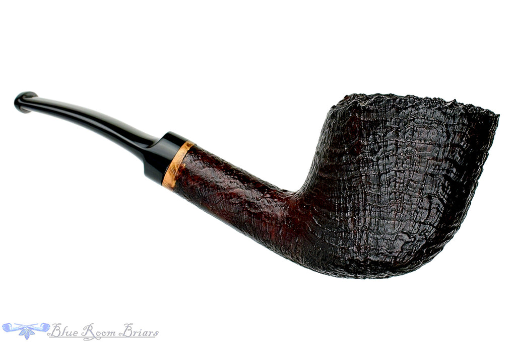 Blue Room Briars is proud to present this RC Sands Pipe 1/4 Bent Large Ring Blast Yachtsman with Plateau