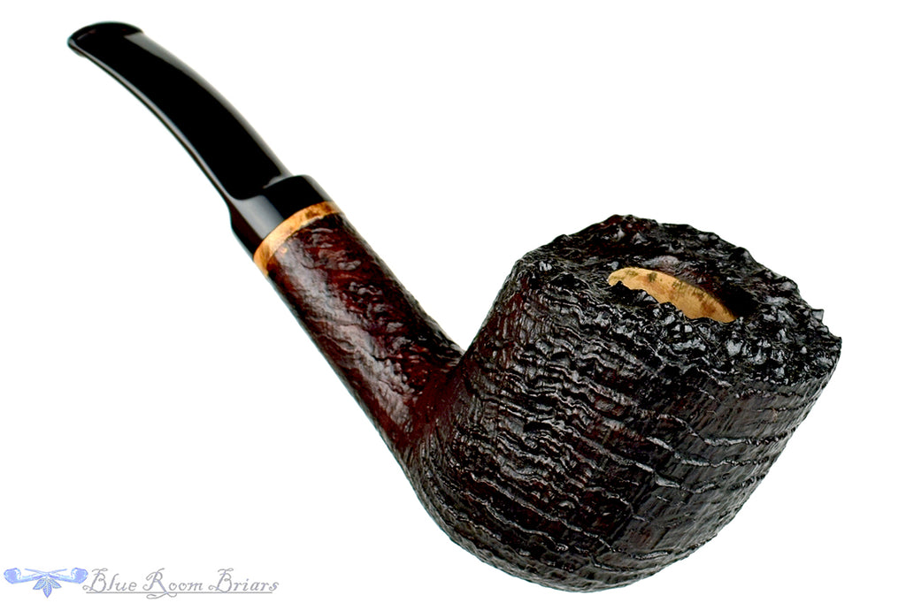 Blue Room Briars is proud to present this RC Sands Pipe 1/4 Bent Large Ring Blast Yachtsman with Plateau