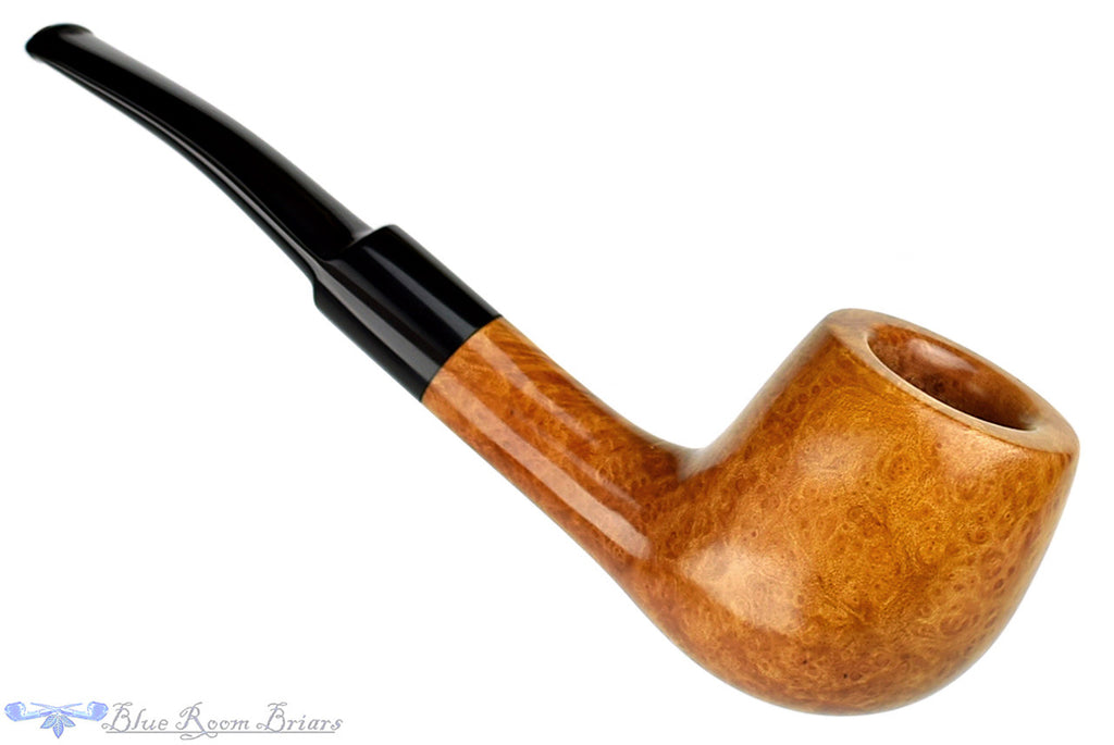 RC Sands Pipe Smooth Saddled Scoop, Blue Room Briars, smooth, slight bend, slightly bent, danish school, black stem, chuck sands, natural, us, usa, america, american, united states, made in the usa, cross grain, birdseye, production pipe, factory pipe, budget pipe, briar, briar pipe, tobacco pipe, wood pipe, wooden pipe, briar-pipe, smoking pipe, smoking hobby, ebonite, vulcanite, pipe stem, pipe mortise, stem, mortise, button, draft hole, grain, estate pipe, estate, refurbished, used pipe, refurbished pipe