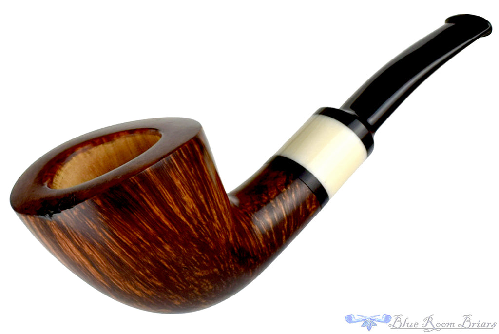 Blue Room Briars is proud to present this Charl Goussard Pipe 1/4 Bent Dublin with Plateau