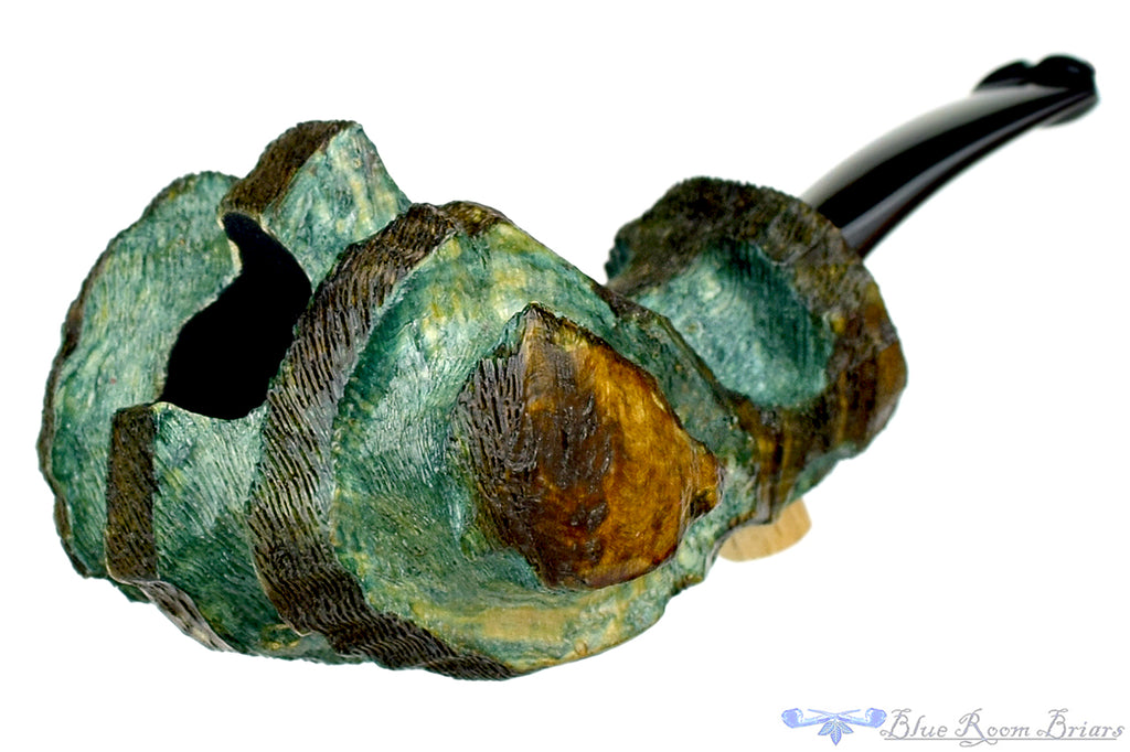 Blue Room Briars is proud to present this Roger Wallenstein Pipe Blue Wartfish