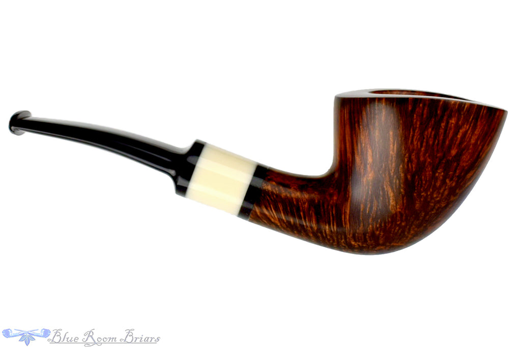 Blue Room Briars is proud to present this Charl Goussard Pipe 1/4 Bent Dublin with Plateau