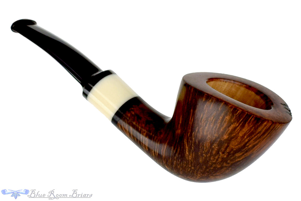 Blue Room Briars is proud to present this Charl Goussard Pipe 1/4 Bent Dublin with Plateau