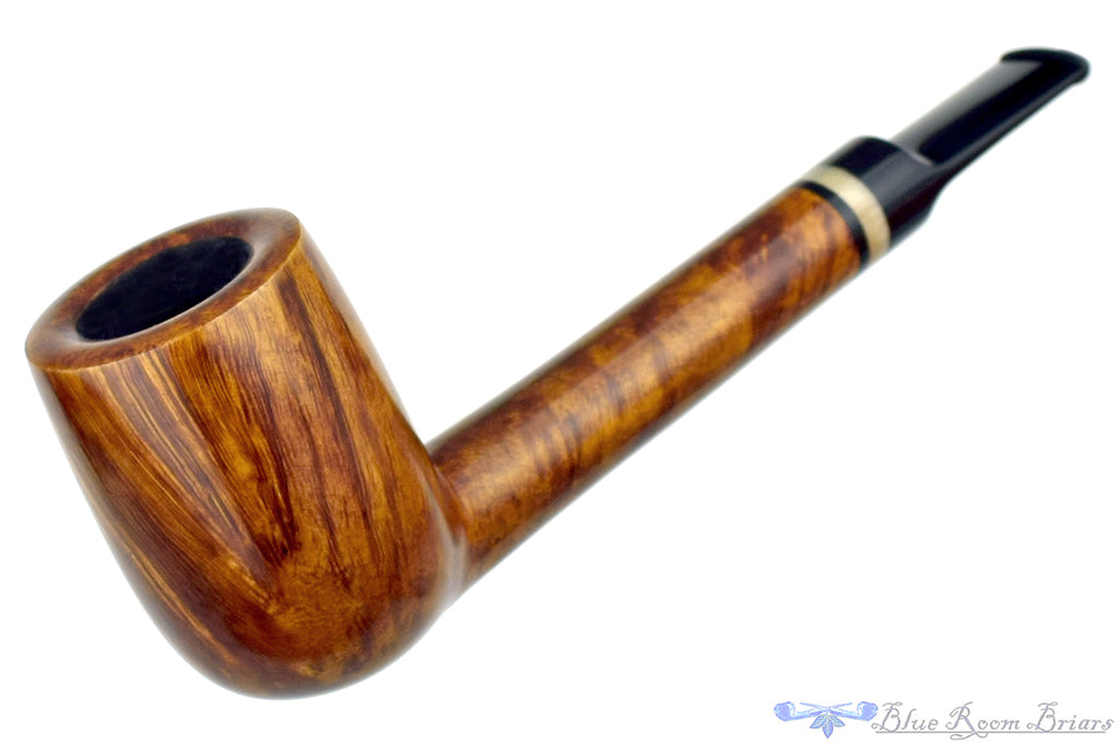Blue Room Briars is proud to present this Brian Madsen Pipe Lovat with Horn Insert