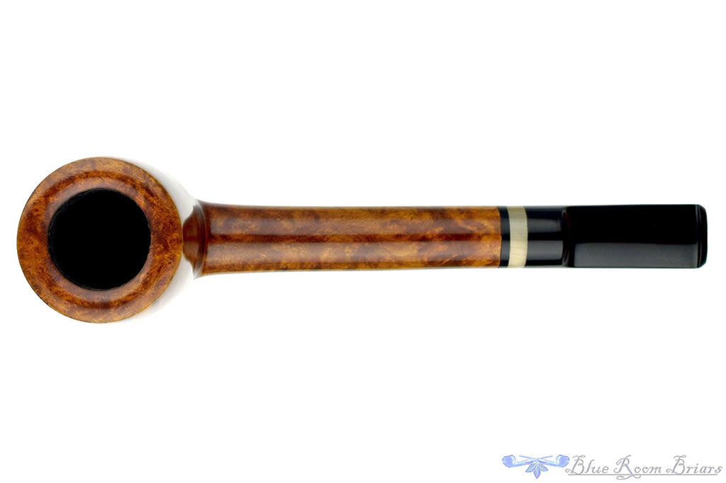 Blue Room Briars is proud to present this Brian Madsen Pipe Lovat with Horn Insert