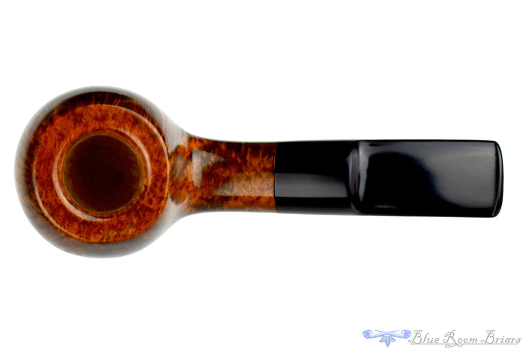 Blue Room Briars is proud to present this RC Sands Pipe 1/4 Bent Squat Smooth Saddle Apple