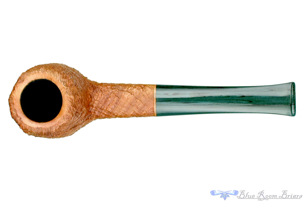 Blue Room Briars is proud to present this Nate King Pipe 667 Tan Blast Pot with Jade Brindle