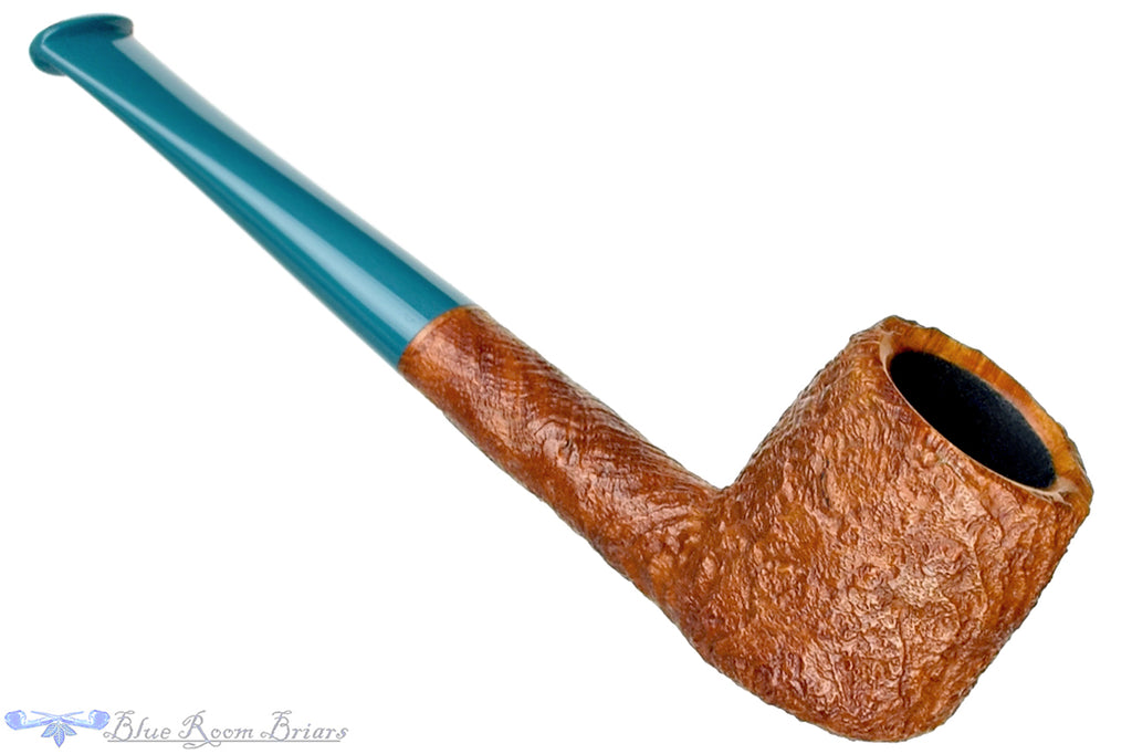 Blue Room Briars is proud to present this Nate King Pipe 668 Tan Blast Pot with Ebonite