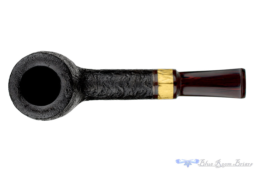 Blue Room Briars is proud to present this Jerry Crawford Pipe Black Blast Lovat with Brindle and Spalted Tamarind