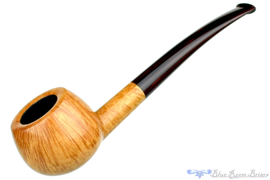 Blue Room Briars is proud to present this Jesse Jones Pipe Smooth Natural Prince with Brindle