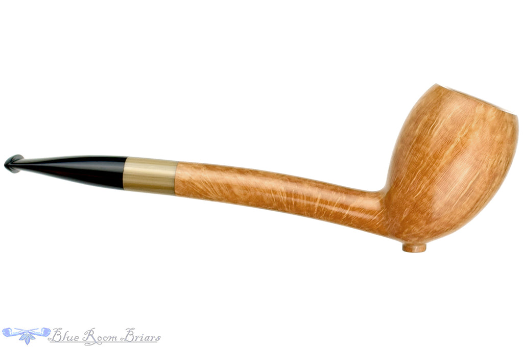 Blue Room Briars is proud to present this Joseph Skoda Pipe Bent Cutty with Horn