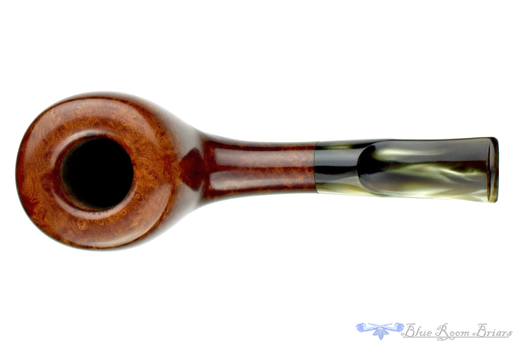 Blue Room Briars is proud to present this RC Sands Pipe Smooth Bent Scoop