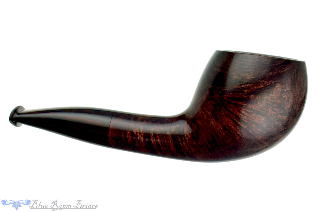 Blue Room Briars is proud to present this RC Sands Pipe Smooth Devil Anse with Brindle