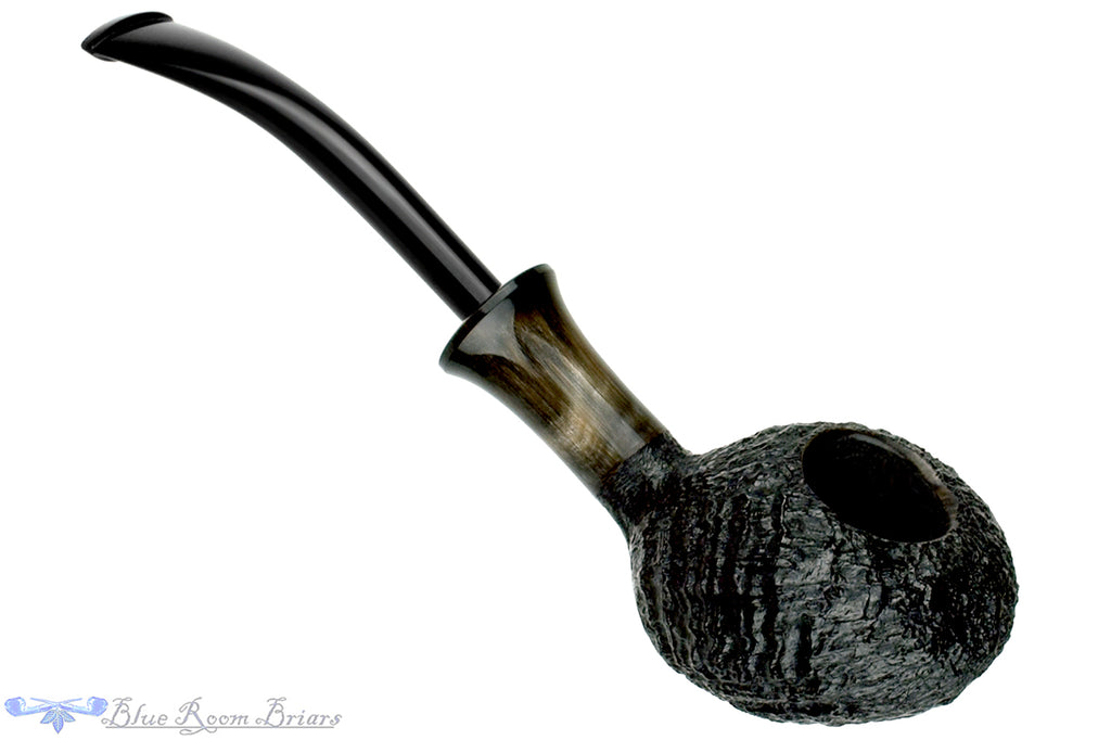 Blue Room Briars is proud to present this Yorgos Mitakidis Pipe 3022 Bent Black Blast Scoop with Horn