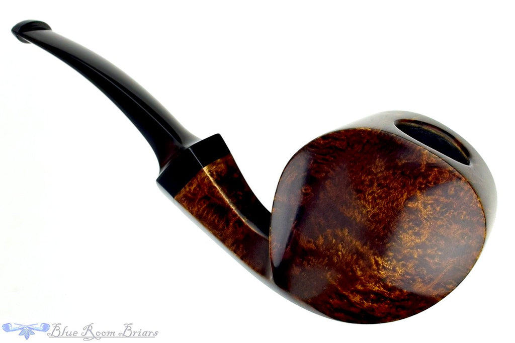 Blue Room Briars is proud to present this Joe Hinkle Pipe 1/4 Bent Smooth Blowfish