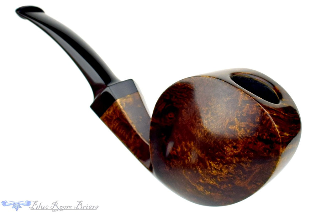 Blue Room Briars is proud to present this Joe Hinkle Pipe 1/4 Bent Smooth Blowfish