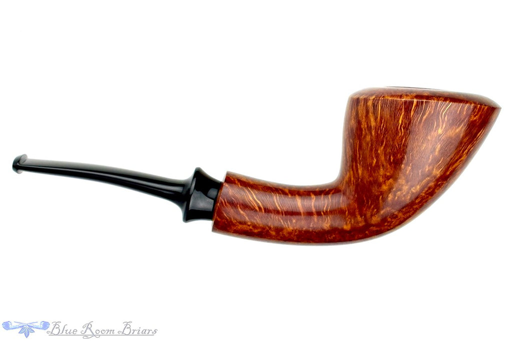 Blue Room Briars is proud to present this Brian Madsen Pipe Dublin with Teardrop Shank