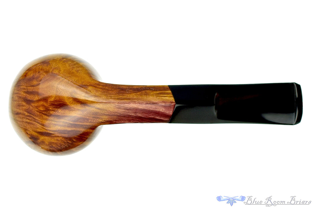 Blue Room Briars is proud to present this Erik Nielsen Pipe 1/4 Bent Bulldog