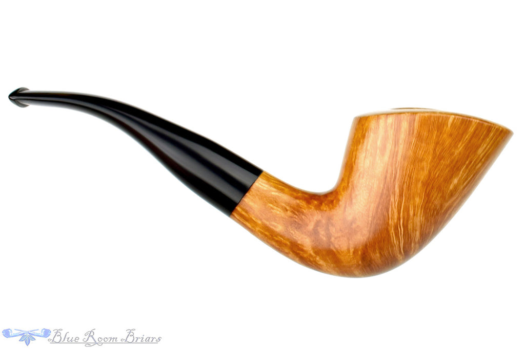 RC Sands Pipe 1/4 Bent Dublin Horn at Blue Room Briars