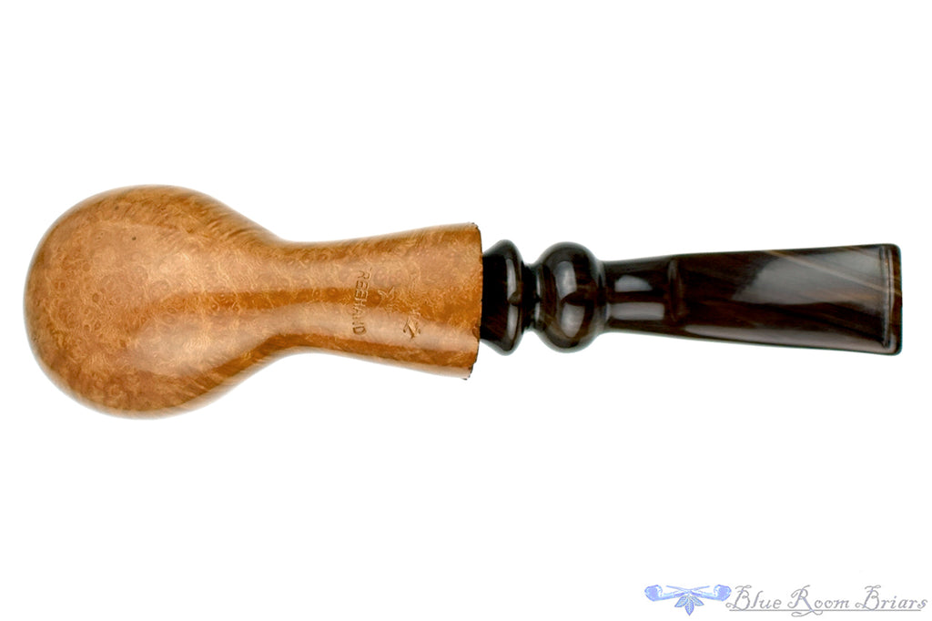 Blue Room Briars is proud to present this Ron Smith Pipe "Ricardo" Bent Egg