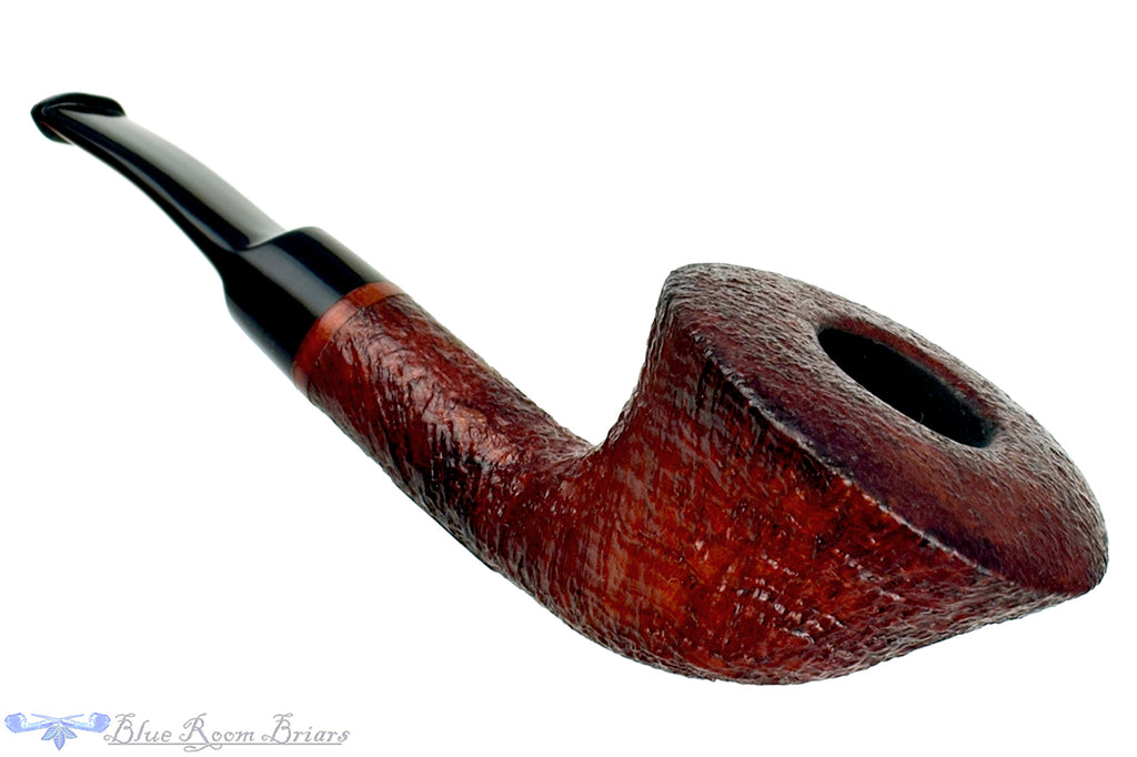 Blue Room Briars is proud to present this RC Sands Pipe Ring Blast Horn Dublin