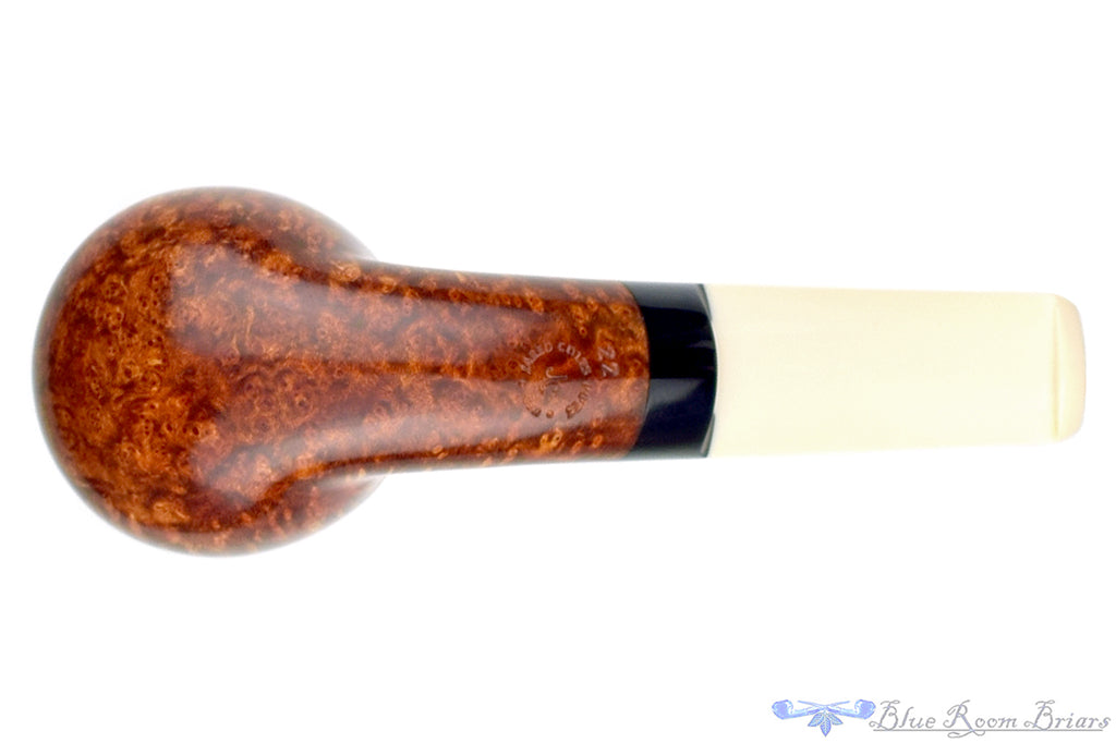 Blue Room Briars is proud to present this Jared Coles Pipe Bent High-Contrast Billiard with Ebonite
