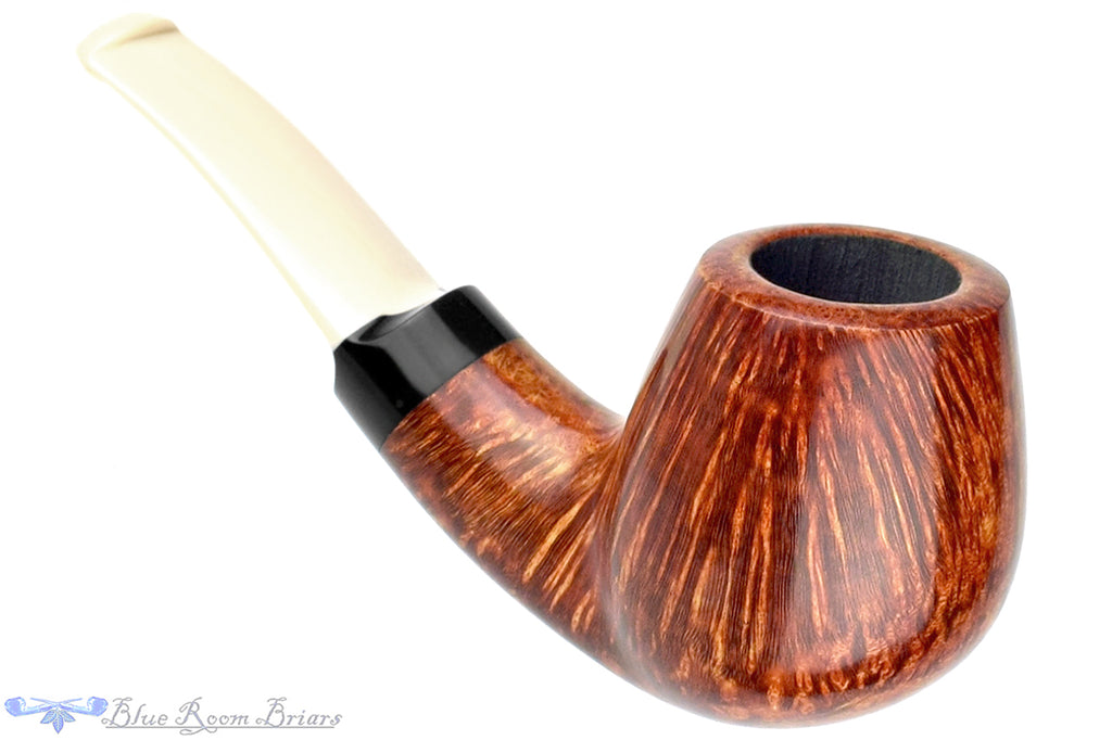 Blue Room Briars is proud to present this Jared Coles Pipe Bent High-Contrast Billiard with Ebonite