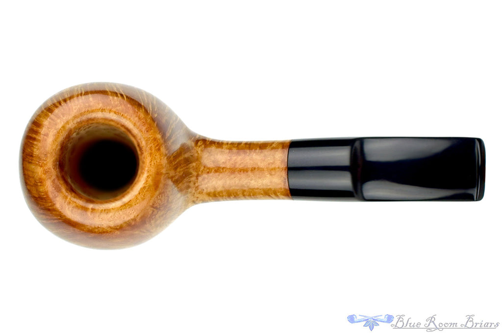 RC Sands Pipe 1/8 Bent Large Smooth Saddle Apple at Blue Room Briars