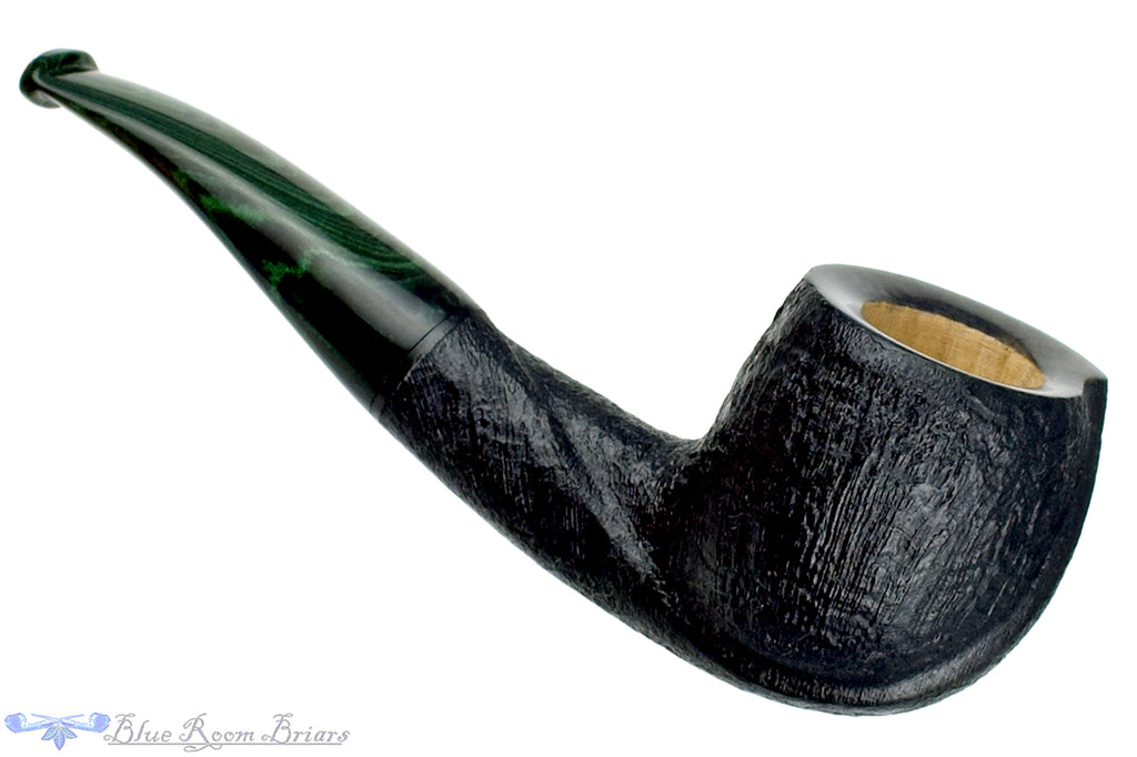 Blue Room Briars is proud to present this Colin Rigsby Pipe 1/4 Bent Black Blast Twisted Apple with Brindle