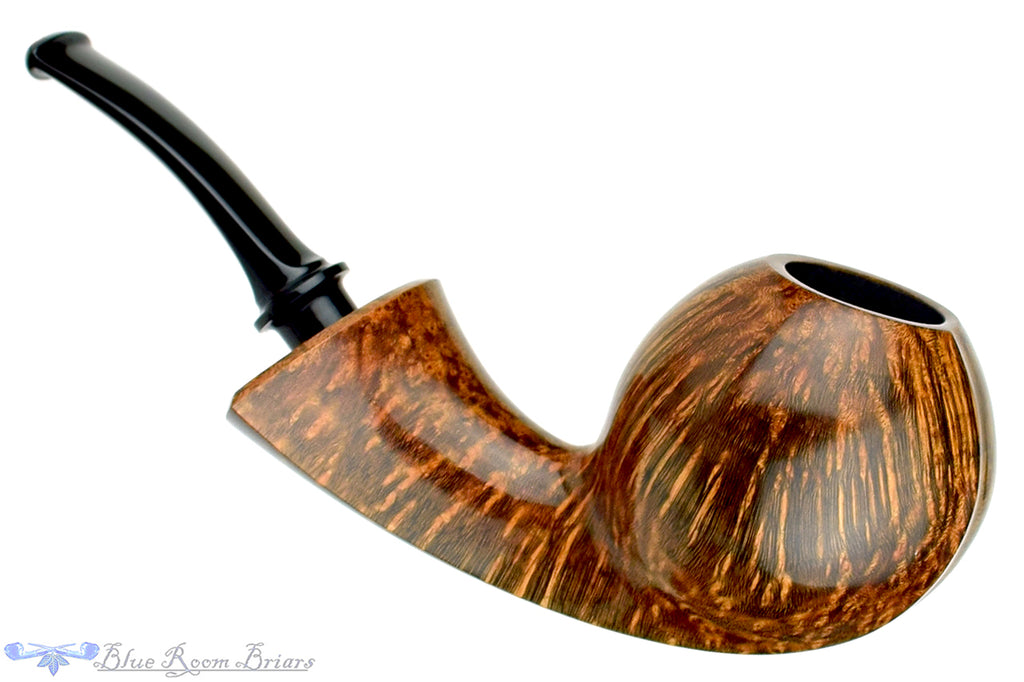 Blue Room Briars is proud to present this David S. Huber Pipe Ivarsson Blowfish