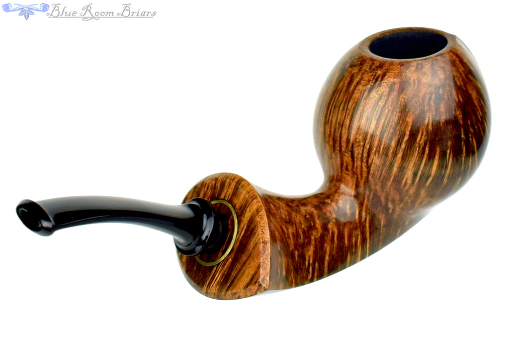 Blue Room Briars is proud to present this David S. Huber Pipe Ivarsson Blowfish