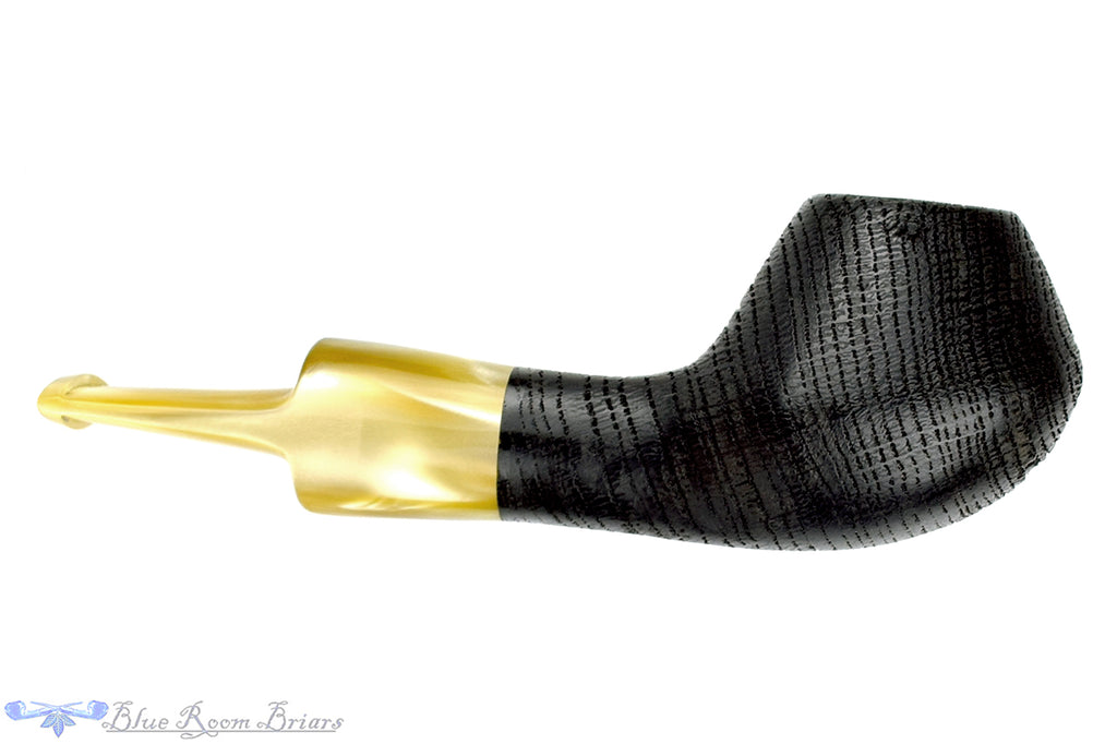 Blue Room Briars is proud to present this Ron Smith Pipe "Sven" Sandblast Morta Scoop