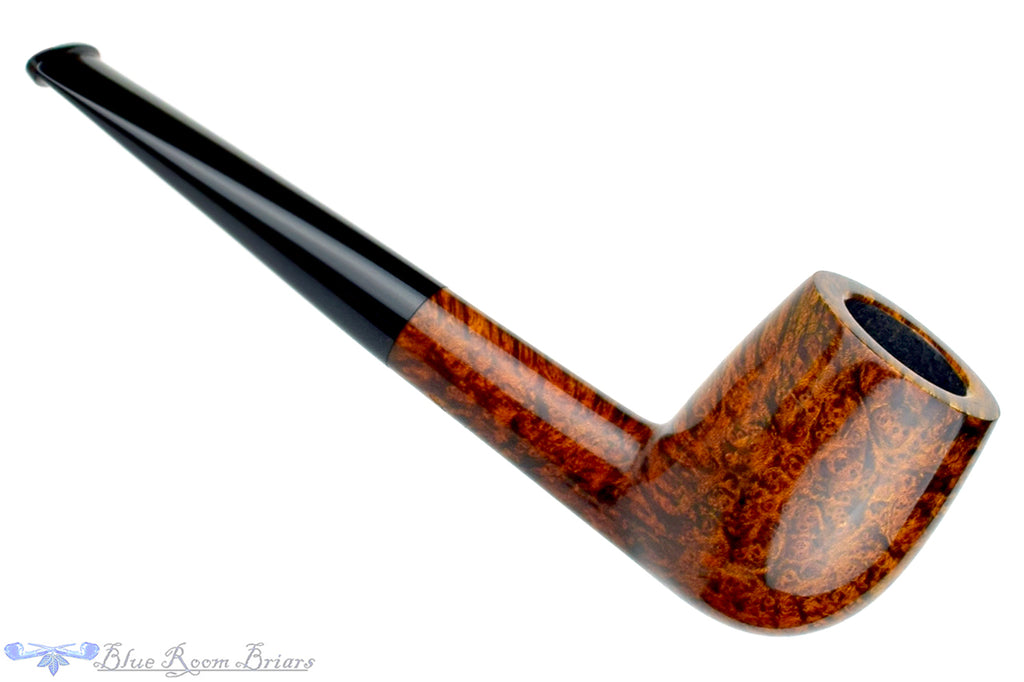 Blue Room Briars is proud to present this Michail Kyriazanos Pipe Classic Billiard