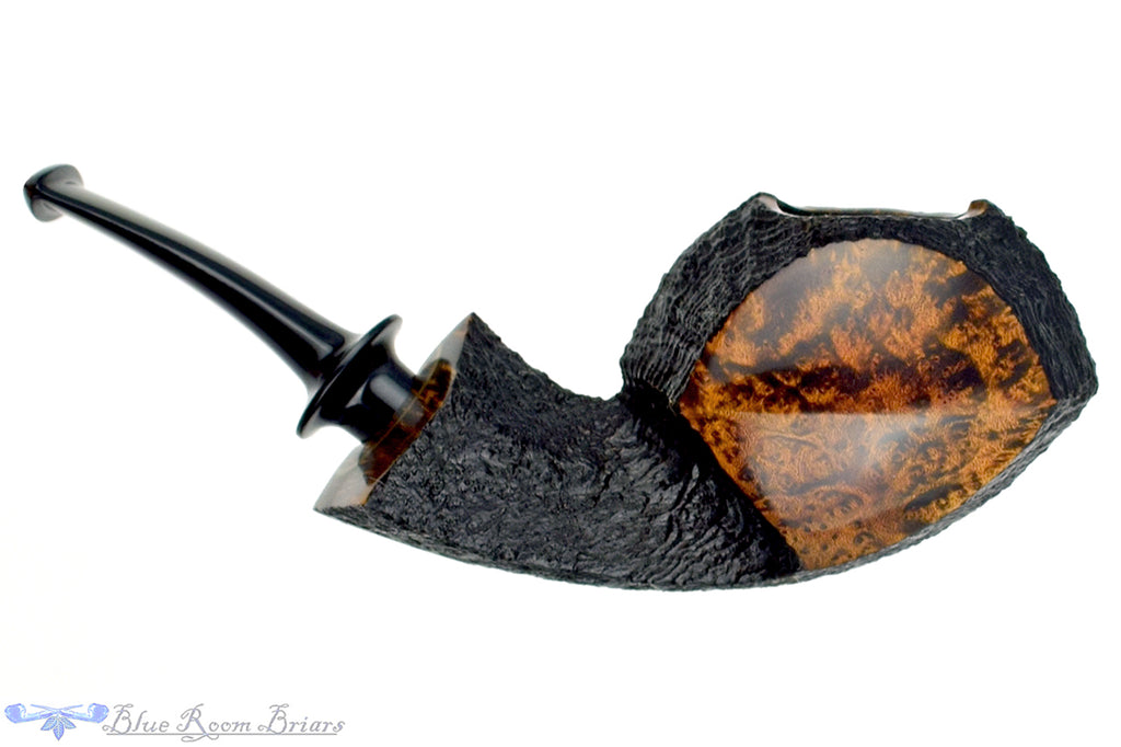 Blue Room Briars is proud to present this David Huber Pipe Sandblast Armored Bull Fish