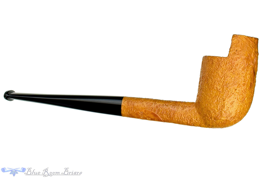 Blue Room Briars is proud to present this Ian Nicol Pipe Tan Blast Windshield Billiard