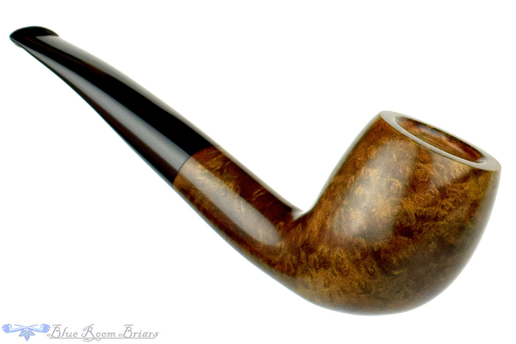 Blue Room Briars is proud to present this RC Sands Pipe Swoop Billiard